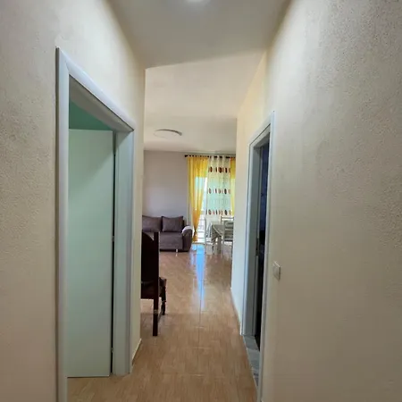 Mataj Apartment Vlore